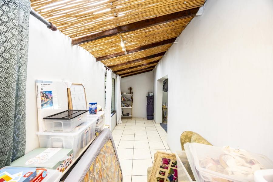 4 Bedroom Property for Sale in Nahoon Valley Park Eastern Cape